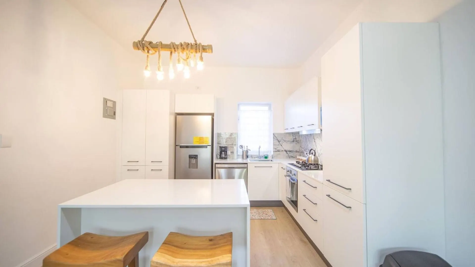 Caribbean Breeze - 2Br Apartment Close To Beach Sosúa 도미니카 공화국